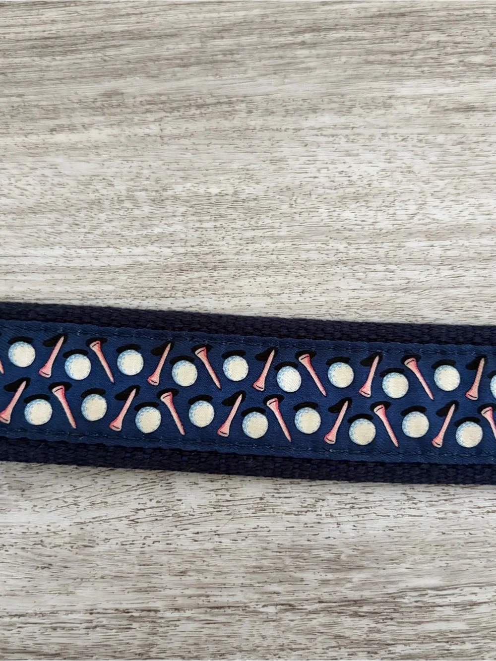 Vineyard Vines Men’s Belt Size 34 Navy Golf Theme Leather Brass Buckle EUC